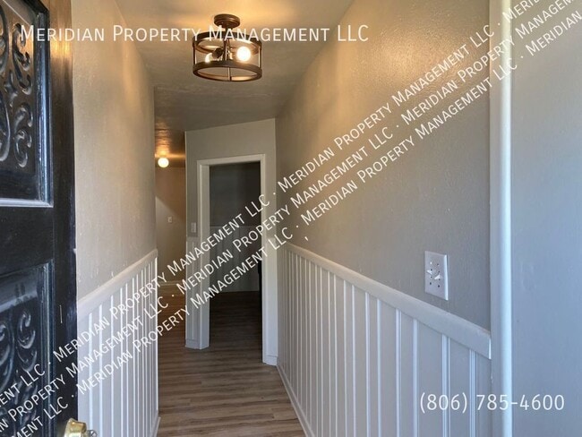 Photo - 5431 32nd St