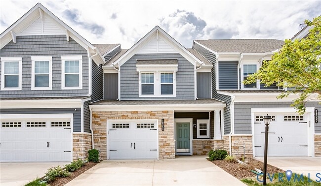 Building Photo - 18353 Palisades Ct
