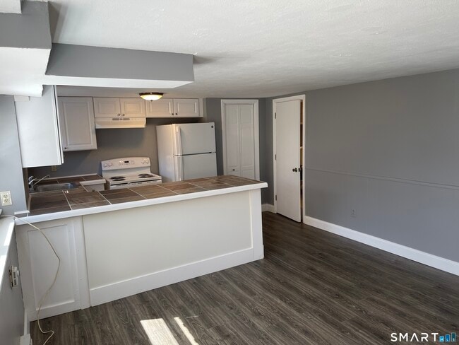 Photo - 54 Church St