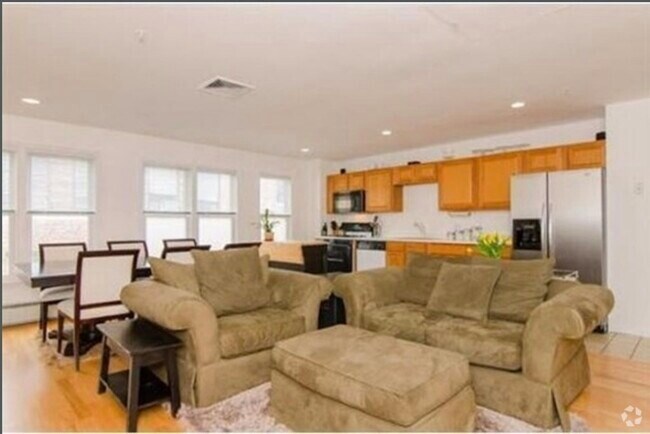 Building Photo - 1 Davenport St Unit 8 Rental