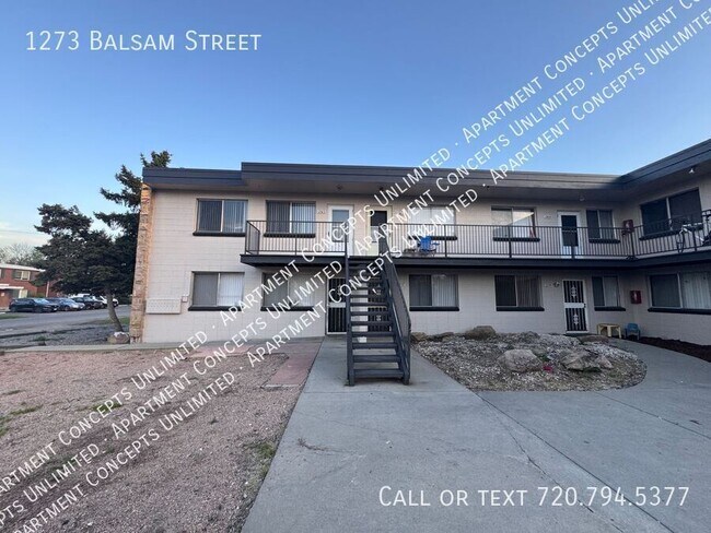Photo - 1273 Balsam St