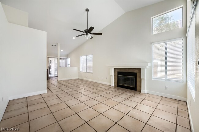 Photo - 2709 Camphor Tree St