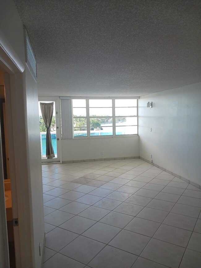 Photo - 6770 Indian Creek Dr