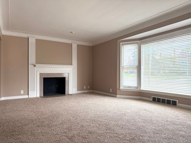 Photo - 13537 Cedar Rd Casa