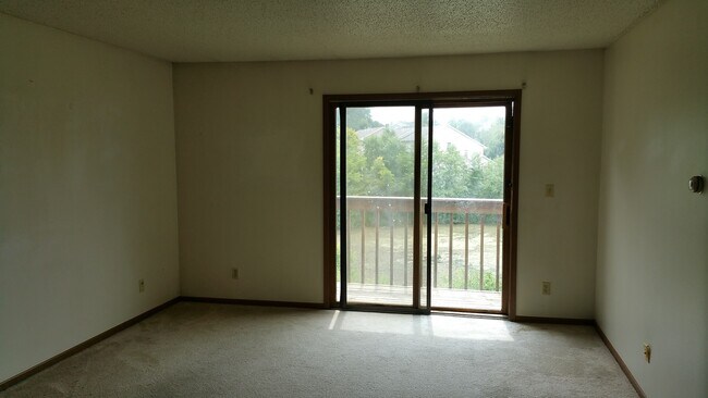 Photo - Incredible 1 Bedroom Condo on Iowa City West Side Unidad 3