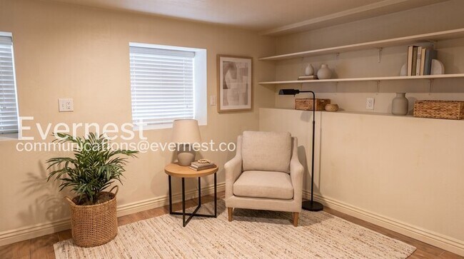 Photo - 5015 Melrose Ave Unit c
