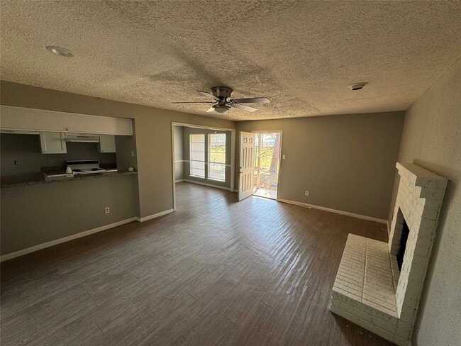 Photo - 13611 Ravensway Dr Unit B