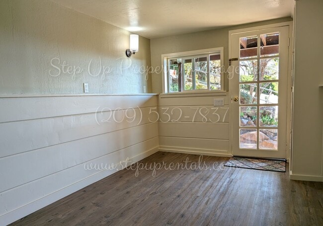 Photo - 87 N Shepherd St Unit B