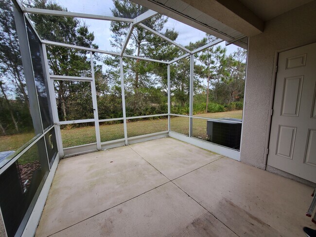 Photo - 15932 Stable Run Dr