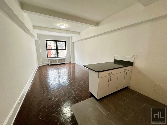 Photo - WEST 73 STREET Unit 6K