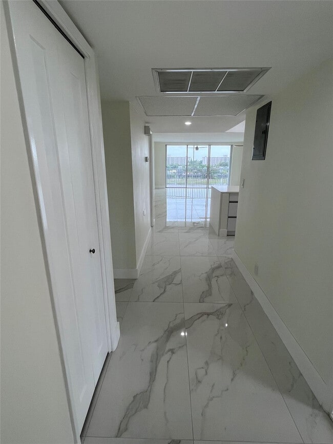 Photo - 3150 N Course Ln Unit 610