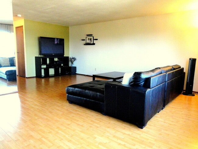 Photo - Hillside Renton View Home