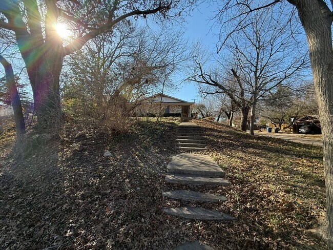 Photo - 1139-1139 Haines Ave Unit 1137 Haines