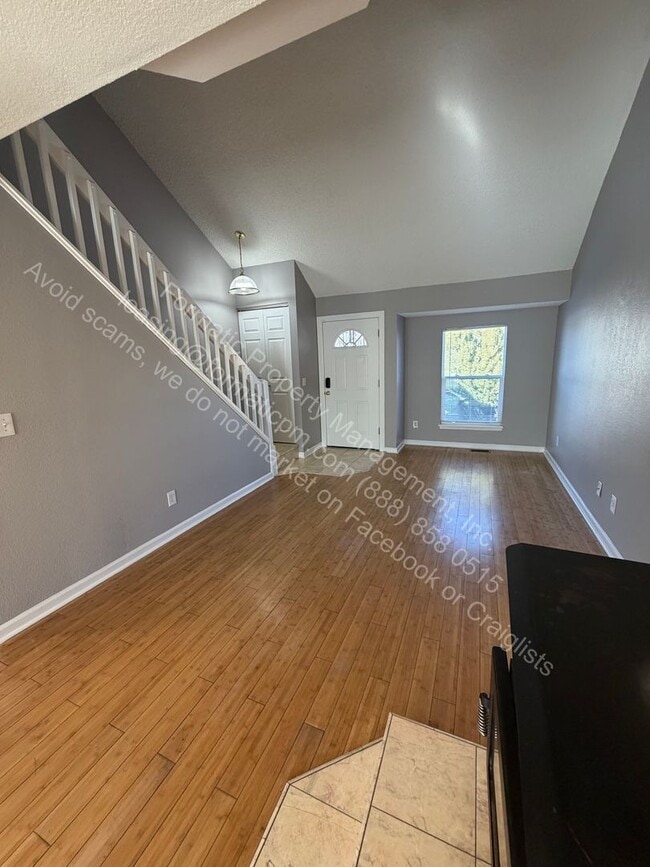 Photo - 17998 E Bellewood Dr