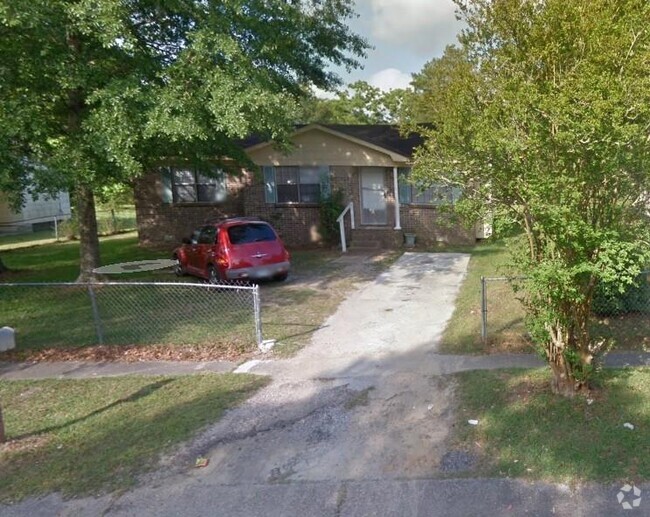 Building Photo - 1710 Bass Dr Rental