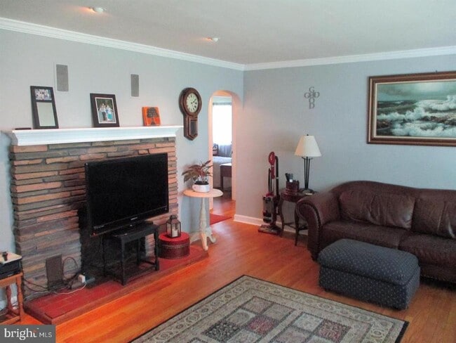 Photo - 52 Paisley Rd