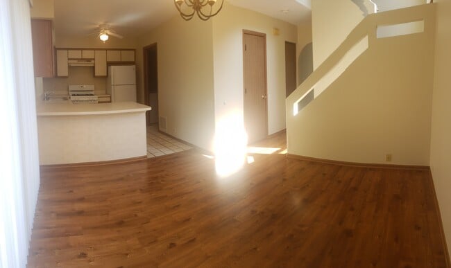 Photo - 2086 Muirfield Cir