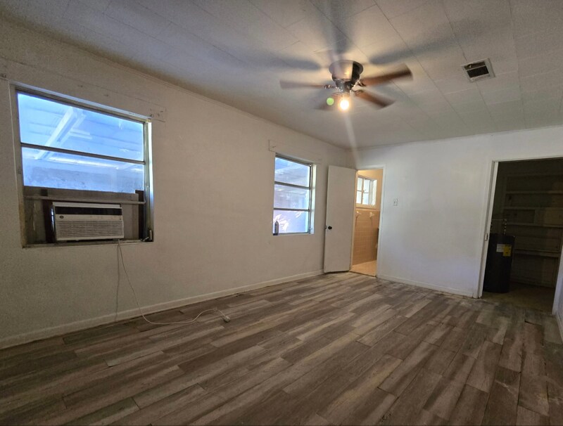 Photo - 8010 SE US Hwy 301 Unit 5B