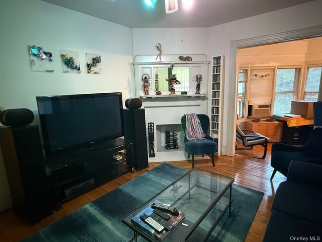 Photo - 20 Cornelison Ave