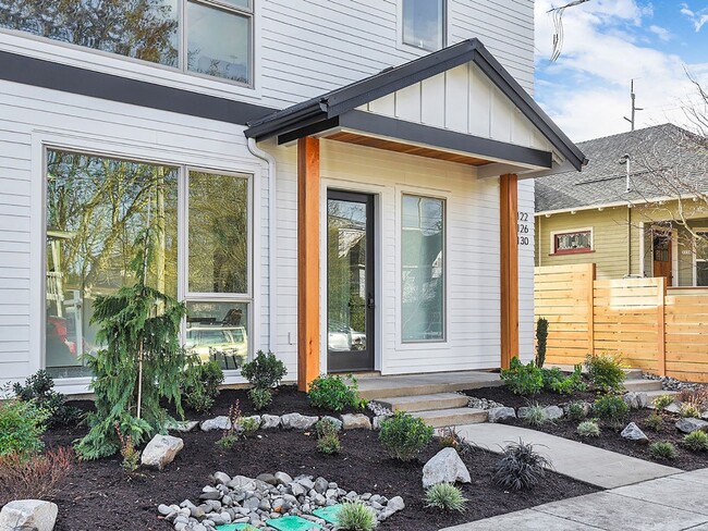 Photo - 1126 SE Tenino St