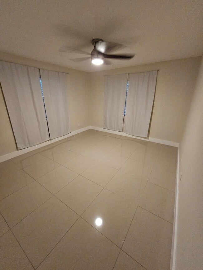 Photo - 3307 NW 108th Dr Unidad 1