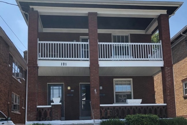 121 West 33 St. Apartamento n.° 2 - 121 W 33rd St Unidad #2