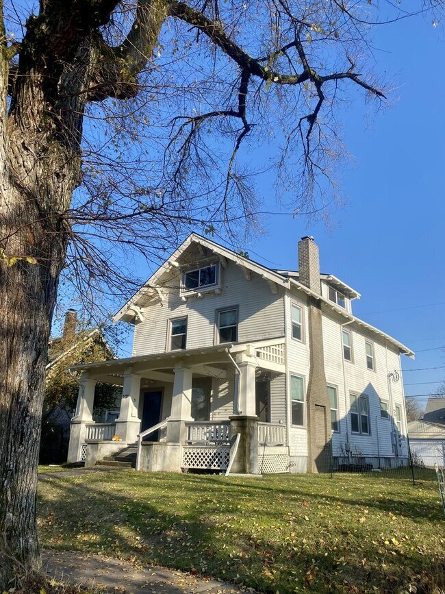 Building Photo - 5728 N Williams Ave Unit 3150  3