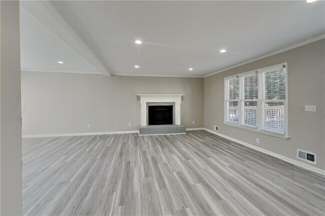 Photo - 210 Timber Laurel Ct