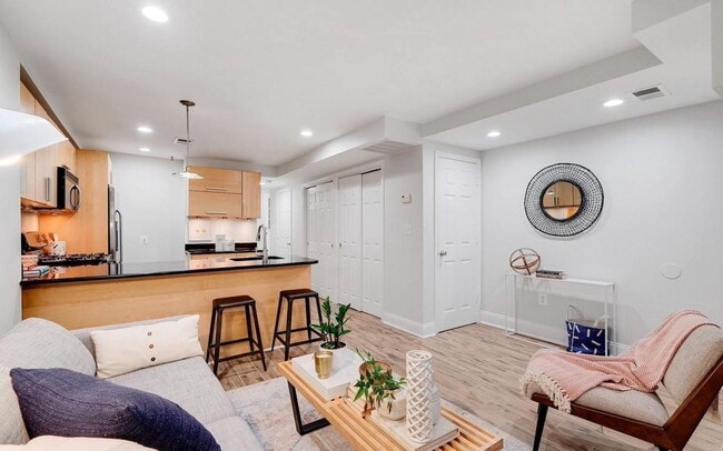 Photo - 1826 N Capitol St NW Unit #1