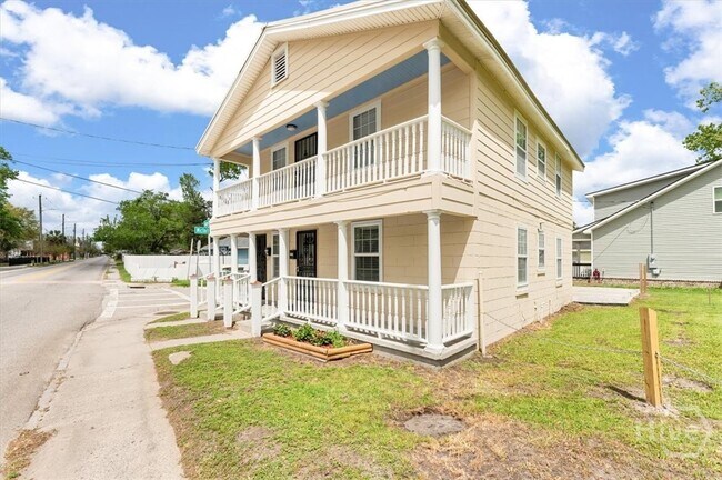 Photo - 1514 Augusta Ave