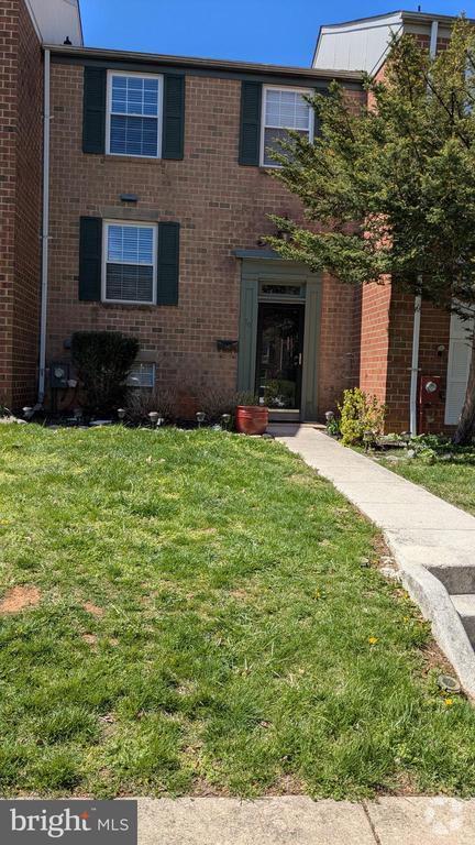 Building Photo - 10 Crotona Ct Rental