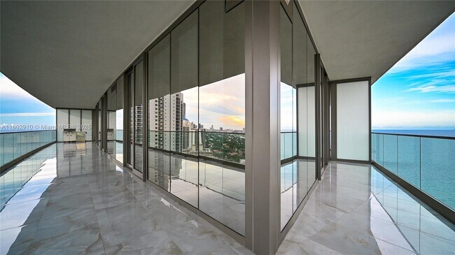 Photo - 18975 Collins Ave Condo Unit 2105