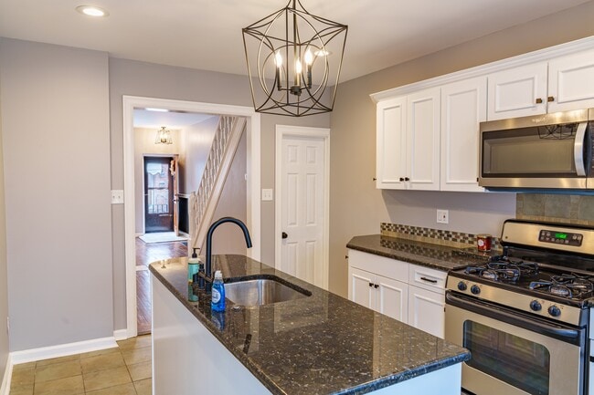 Photo - 2523 S Rosewood St