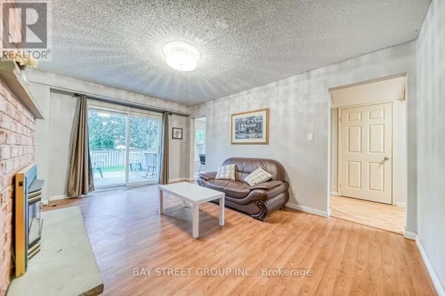 Photo - 27 Gladiola Ct