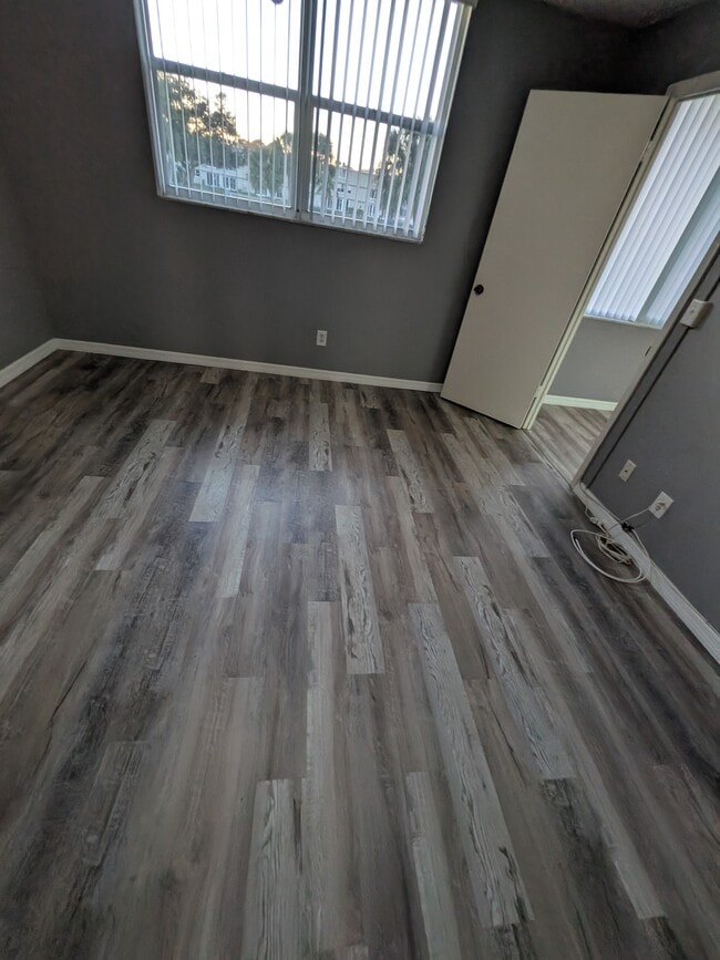 Photo - 4710 Bay St NE Unit 216