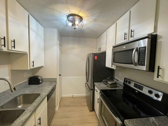 Photo - 7950 N Stadium Dr Unidad 172