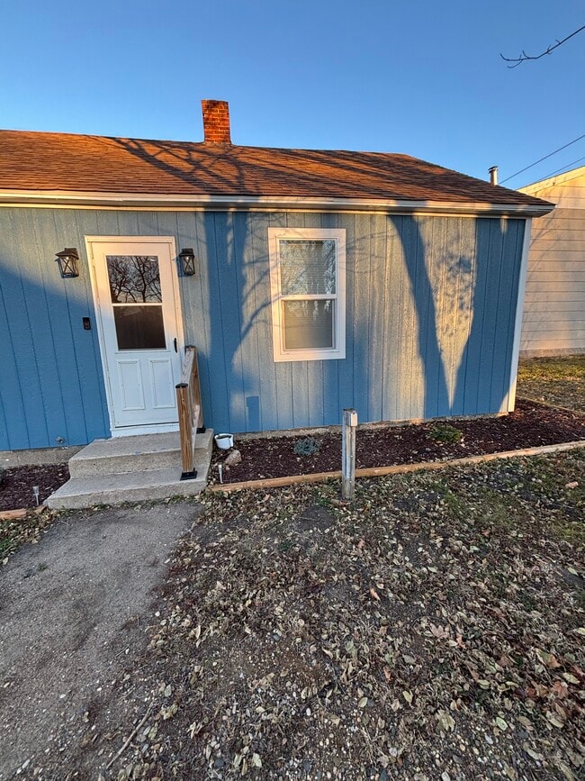 Photo - 620 S Rowley St