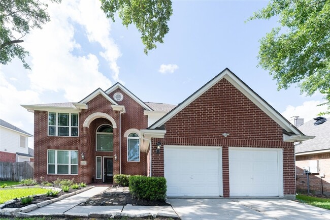 Building Photo - 311 Saunter Dr