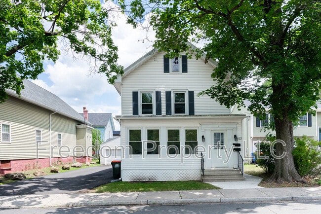 Photo - 57 Germania St