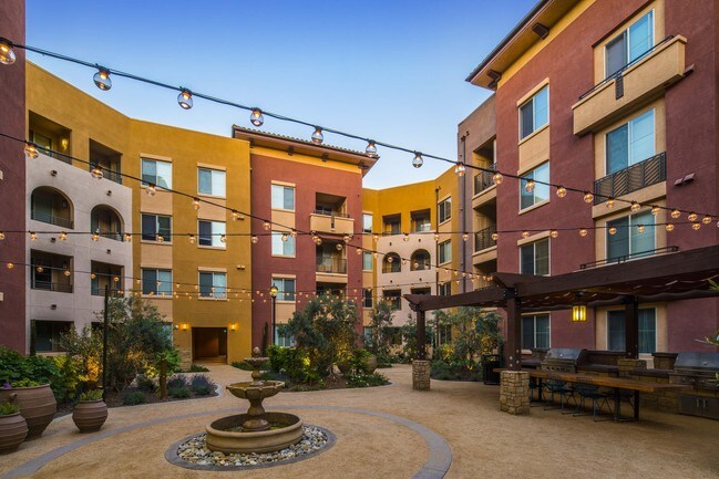 Building Photo - Verge Rental