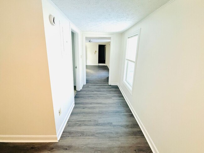 Photo - 53 Pike St Unit 2