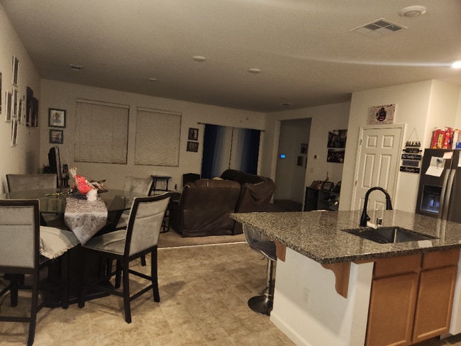 Photo - 2215 S Vista St