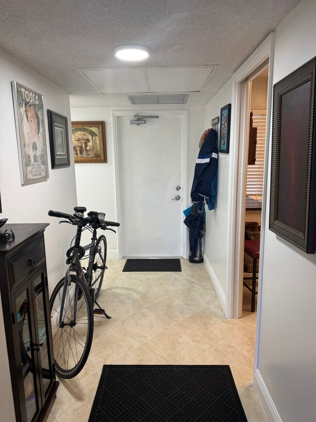 Entrance - 2901 S Palm Aire Dr Unit 307