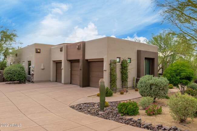 Photo - 10685 E Cottontail Ln