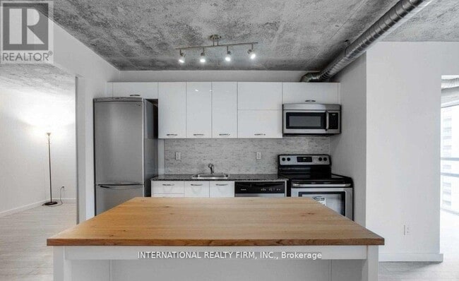 Photo - 170 Sudbury St Unit 609