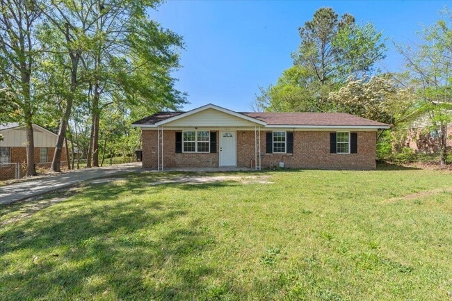 Building Photo - 3623 Columbine Dr