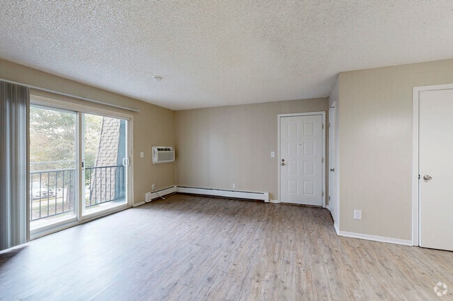 2BR, 1BA - 750SF - Living Room