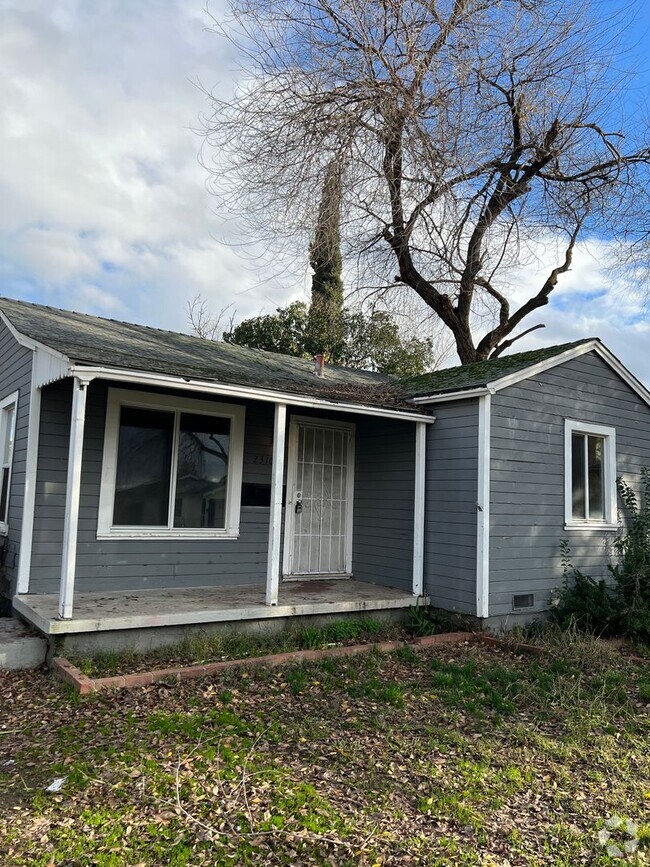 Building Photo - Beaumont St Unit 2310 Rental