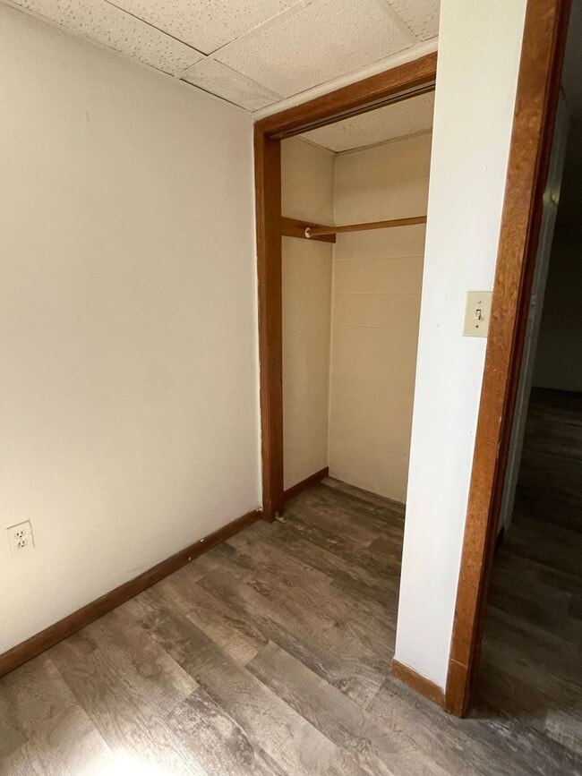 Photo - AEC-209 Unit #1