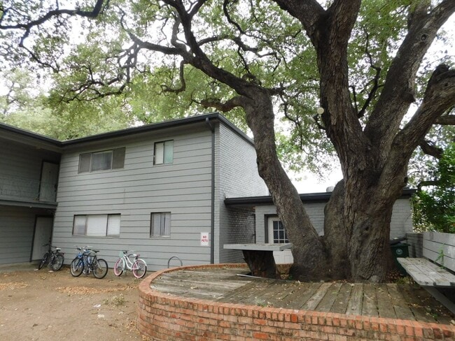 UT condo for lease - UT condo for lease Unidad 103